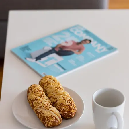 Spacious Palac Jana Iii Wilanow By Renters