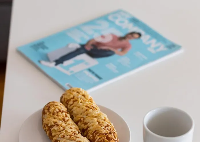 Spacious Palac Jana Iii Wilanow By Renters